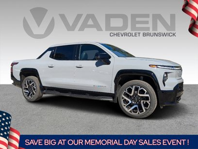 New 2025 Chevrolet Silverado EV RST