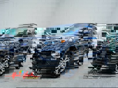Used 2020 Ford Explorer Platinum w/ Premium Technology Package