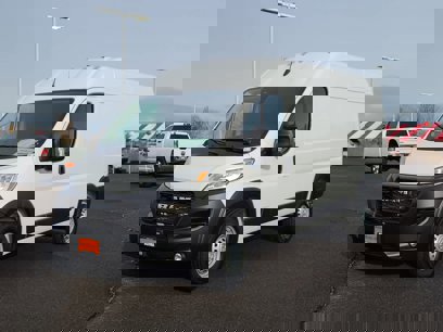 New 2025 RAM ProMaster 1500 w/ Convenience Group