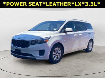 Used 2016 Kia Sedona LX w/ LX Essentials Premium Package