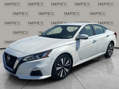 Used 2022 Nissan Altima 2.5 SV