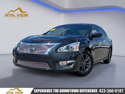 Used 2015 Nissan Altima 2.5 S w/ Sport Value Package