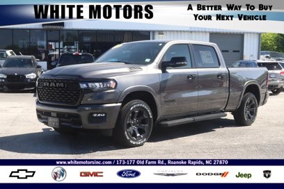 New 2025 RAM 1500 4x4 Crew Cab