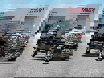 Used 2016 GMC Sierra 1500 Denali w/ Denali Ultimate Package