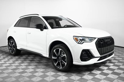 New 2025 Audi Q3 2.0T Premium Plus