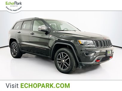 Used 2018 Jeep Grand Cherokee Trailhawk w/ Trailhawk Luxury Group
