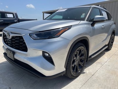 Certified 2024 Toyota Highlander LE