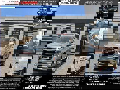 Used 2024 GMC Yukon SLT w/ SLT Luxury Package