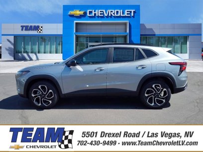 New 2025 Chevrolet Trax RS w/ Sunroof Package