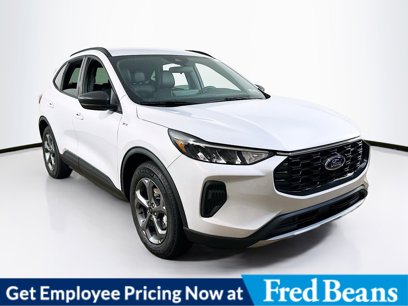New 2025 Ford Escape ST-Line w/ Tech Pack #1