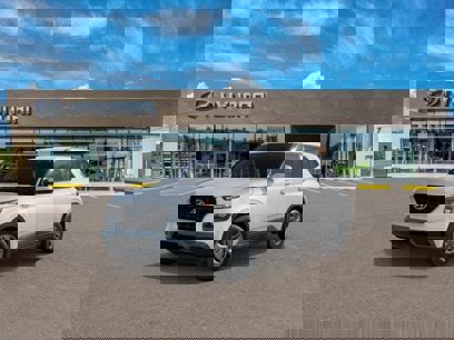 New 2025 Hyundai Venue SE