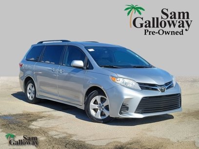 Used 2019 Toyota Sienna LE