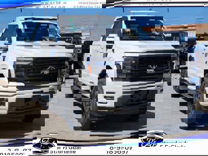 New 2025 Ford F150 Lariat w/ Equipment Group 501A Mid