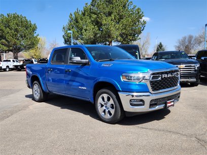 New 2025 RAM 1500 4x4 Crew Cab