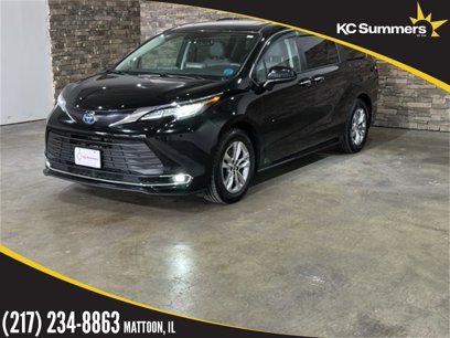 Used 2022 Toyota Sienna XLE w/ XLE Plus Package