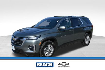 Used 2022 Chevrolet Traverse LT