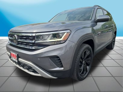 Used 2022 Volkswagen Atlas SE w/ Panoramic Sunroof Package