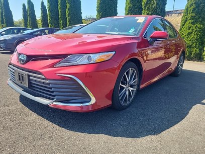 Used 2023 Toyota Camry XLE w/ Cold Weather Package
