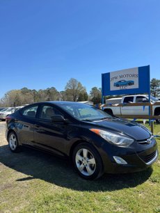 Used 2013 Hyundai Elantra GLS w/ Preferred Pkg