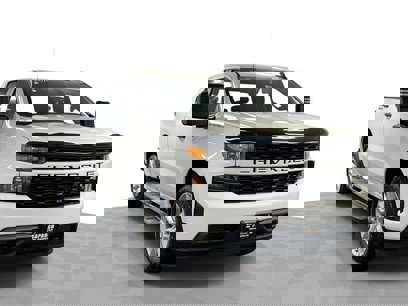 Certified 2019 Chevrolet Silverado 1500 Custom w/ Custom Max Trailering Package