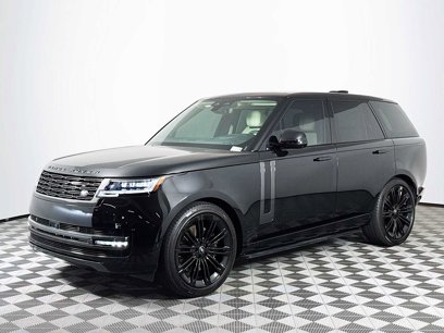 Used 2025 Land Rover Range Rover SE