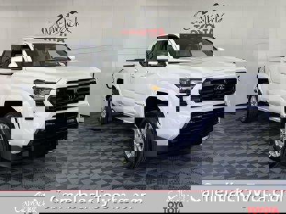 New 2025 Toyota Tacoma SR5
