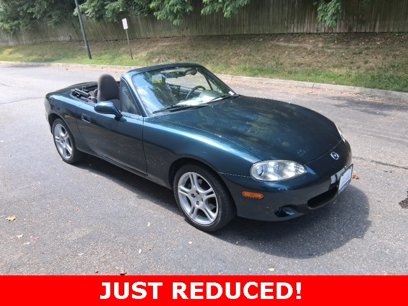 Used 2005 MAZDA MX-5 Miata w/ Convenience Pkg