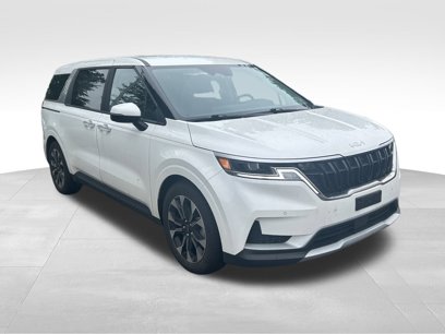 Used 2023 Kia Carnival EX