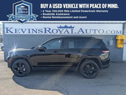 Used 2024 Jeep Grand Cherokee Limited w/ Black Appearance Package