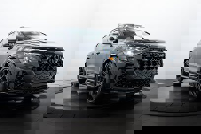 New 2025 Audi RS Q8 performance