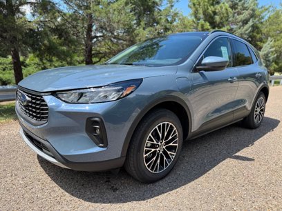 New 2025 Ford Escape SE