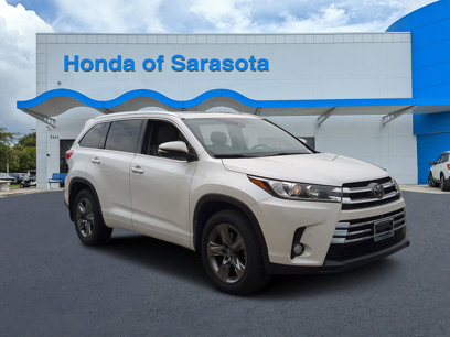 Used 2017 Toyota Highlander Limited Platinum