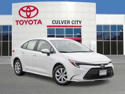 New 2025 Toyota Corolla LE
