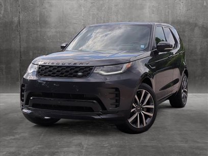 New 2024 Land Rover Discovery Dynamic SE