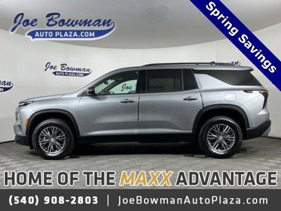 New 2025 Chevrolet Traverse LT w/ Driver Confidence Package