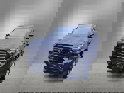 New 2025 Toyota Tacoma SR5