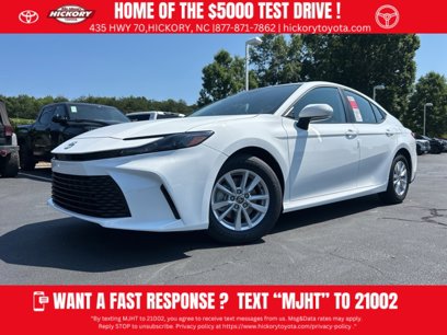 New 2025 Toyota Camry LE