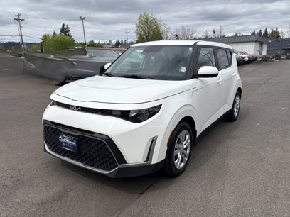 Used 2023 Kia Soul LX