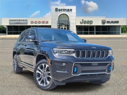 Certified 2023 Jeep Grand Cherokee Overland w/ Advanced Protech Group III