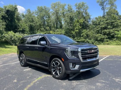 Used 2023 GMC Yukon XL SLT w/ SLT Luxury Package