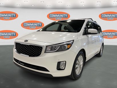 Used 2017 Kia Sedona EX