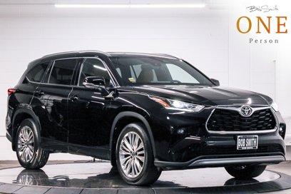 Used 2024 Toyota Highlander Platinum