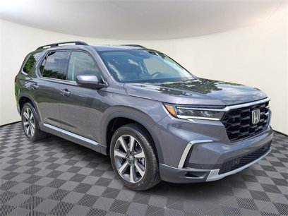 Used 2025 Honda Pilot Touring