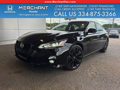Used 2022 Nissan Altima 2.5 SR w/ Midnight Edition Package