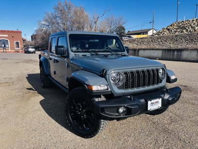 New 2025 Jeep Gladiator Sport