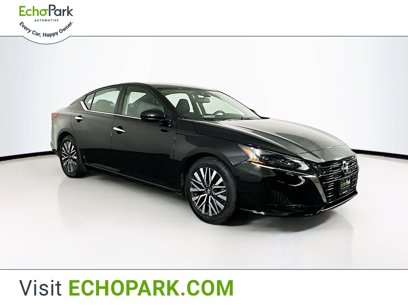 Used 2023 Nissan Altima 2.5 SV