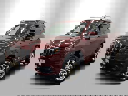 Used 2021 Jeep Cherokee Latitude w/ Mopar Interior Package