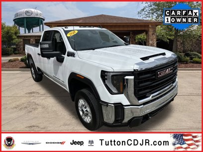 Used 2024 GMC Sierra 2500 Pro w/ Convenience Package