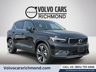 New 2025 Volvo XC40 B5 Ultra w/ Climate Package