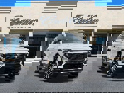 New 2025 Cadillac Lyriq Luxury